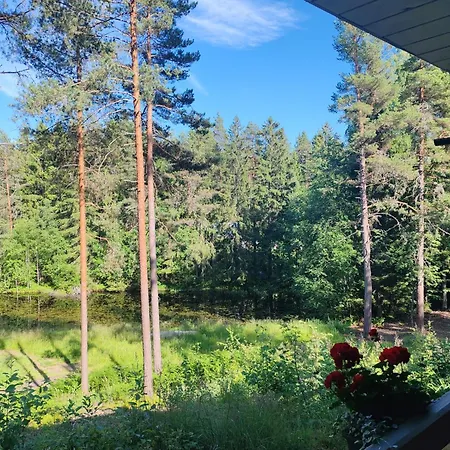 Metsaemoekki Chalet