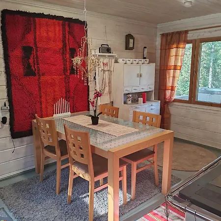 Chalet Metsaemoekki