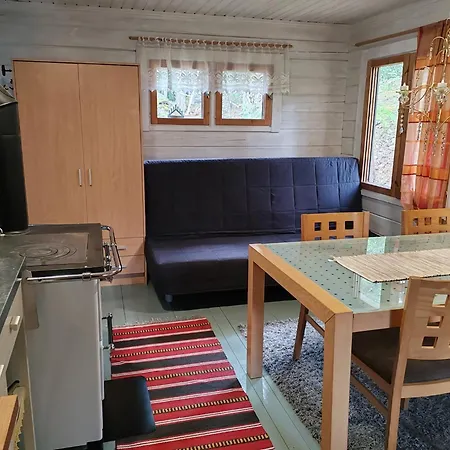 Metsaemoekki Chalet *